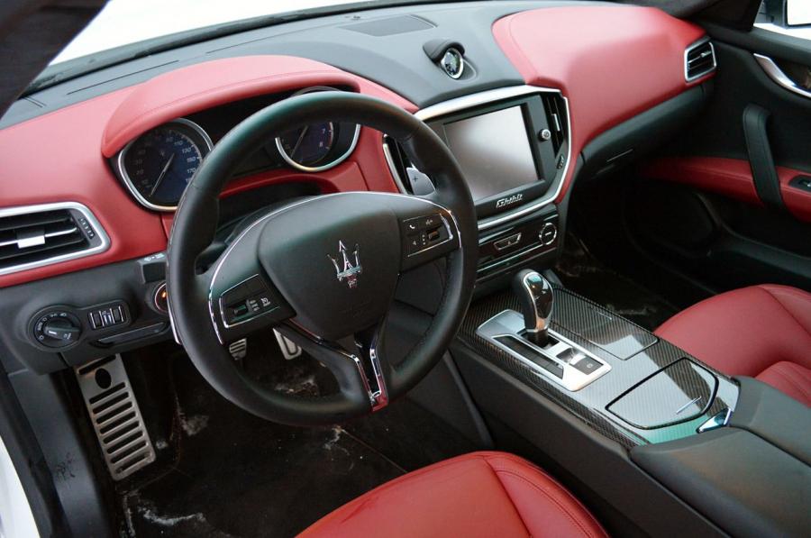  Maserati Ghibli S Q4 2014 года  (фото 13 из 40)